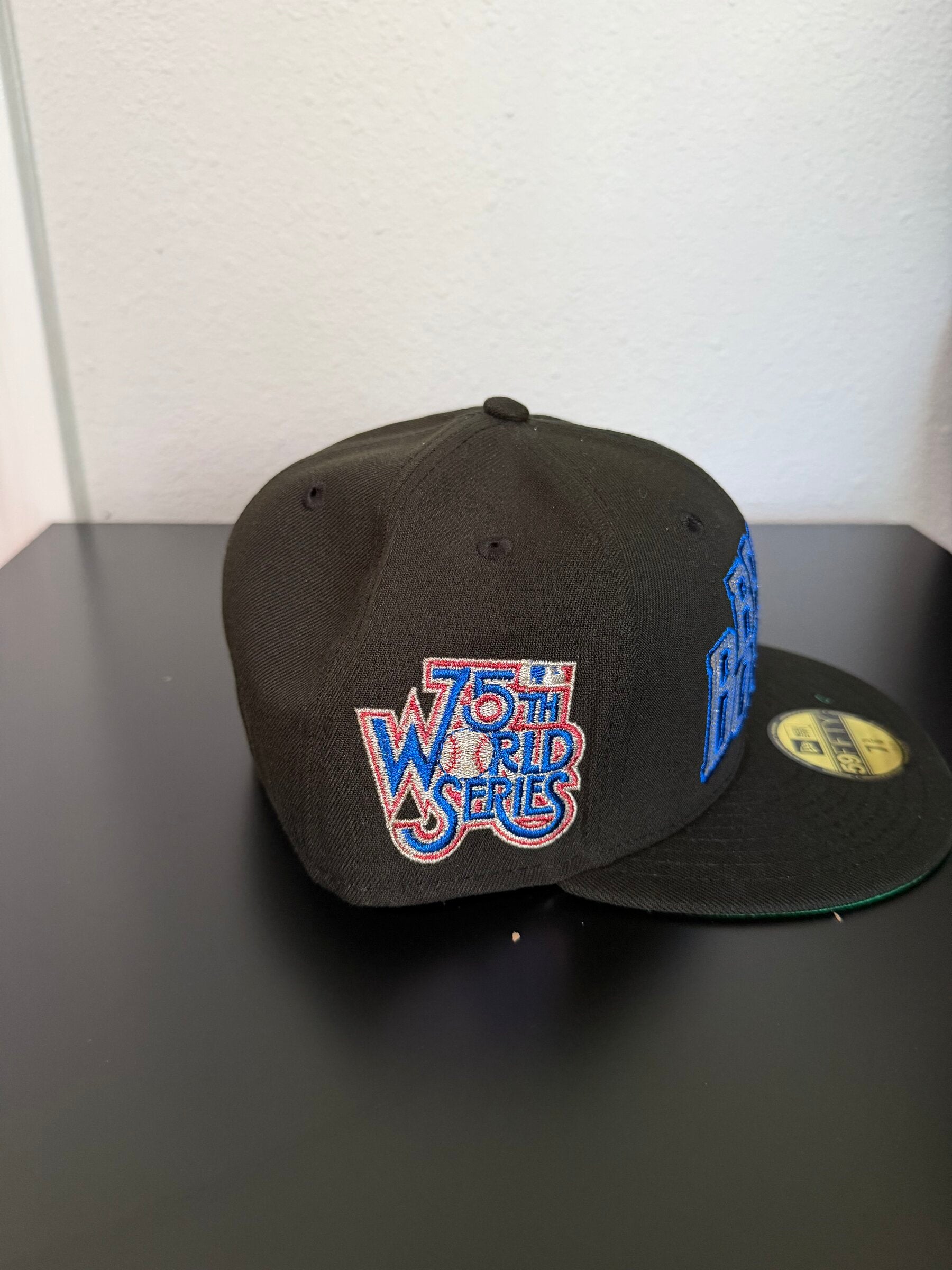 1978 75th World Series side patch on the right panel