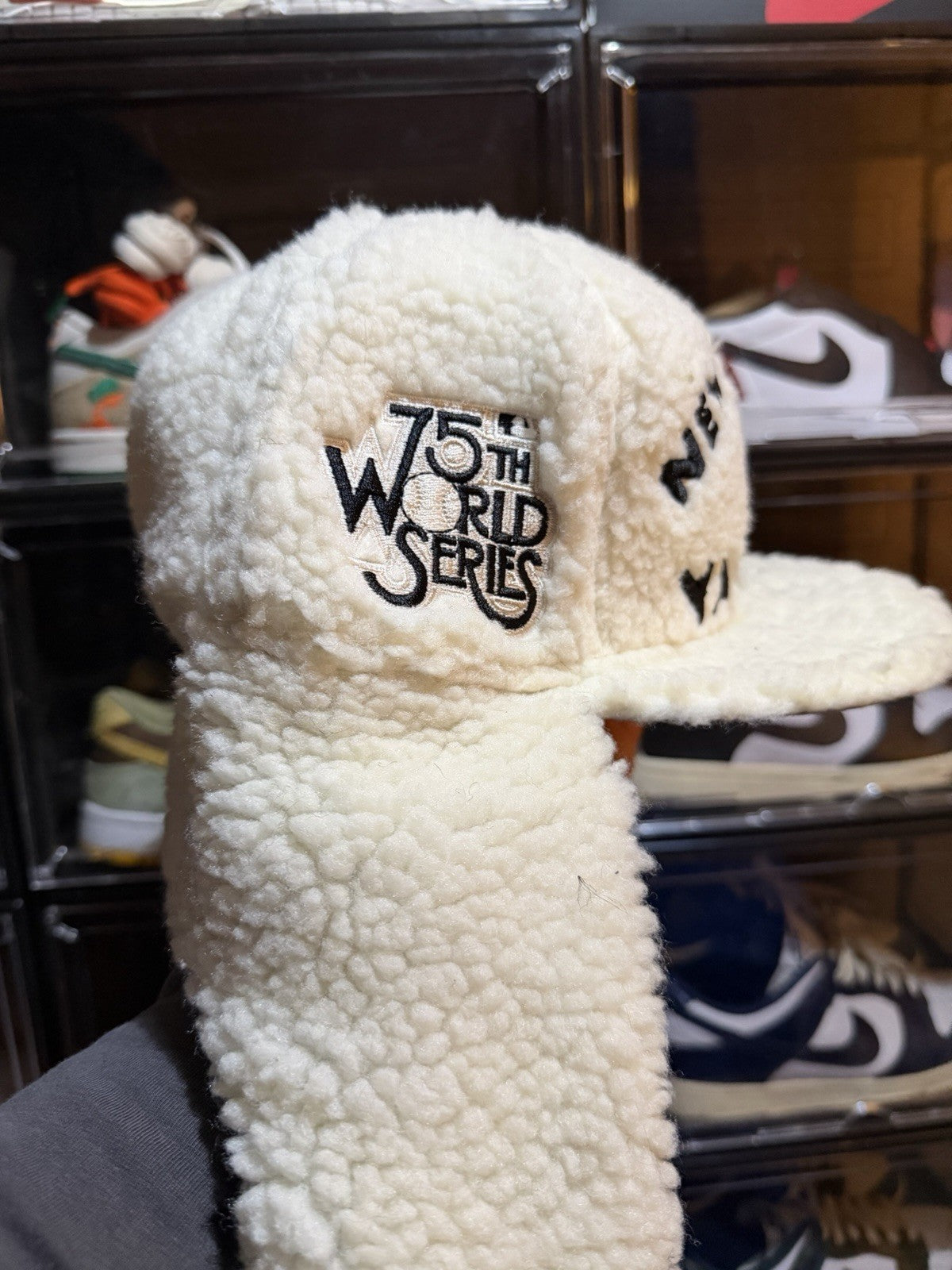 Highlark Curated Dave East Sherpa Dog Ears White #Color_White