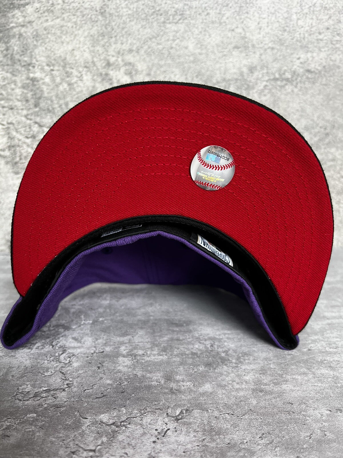 Toronto Blue Jays Raptors NBA Crossover fitted, detail