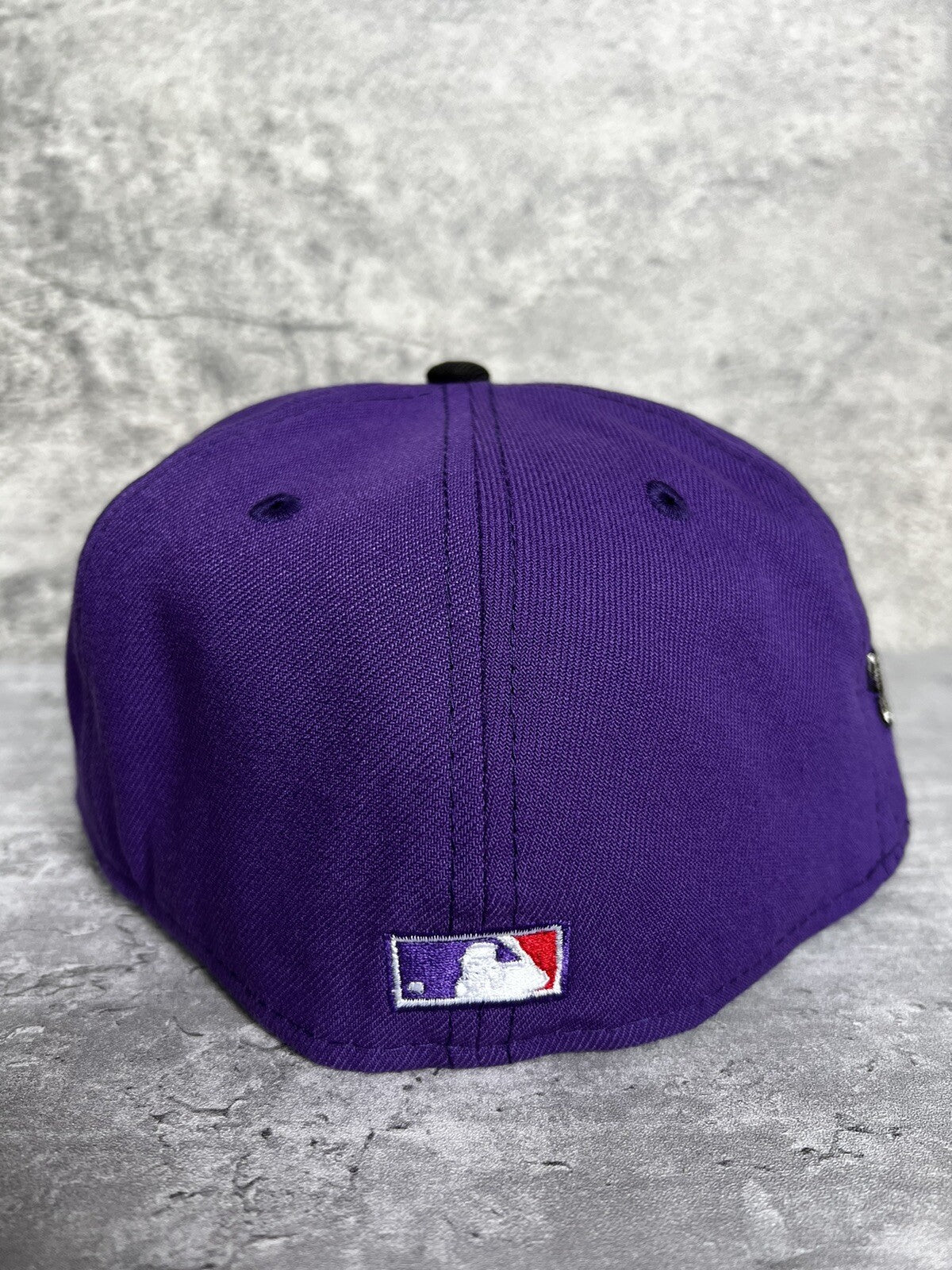 Toronto Blue Jays Raptors NBA Crossover fitted, back
